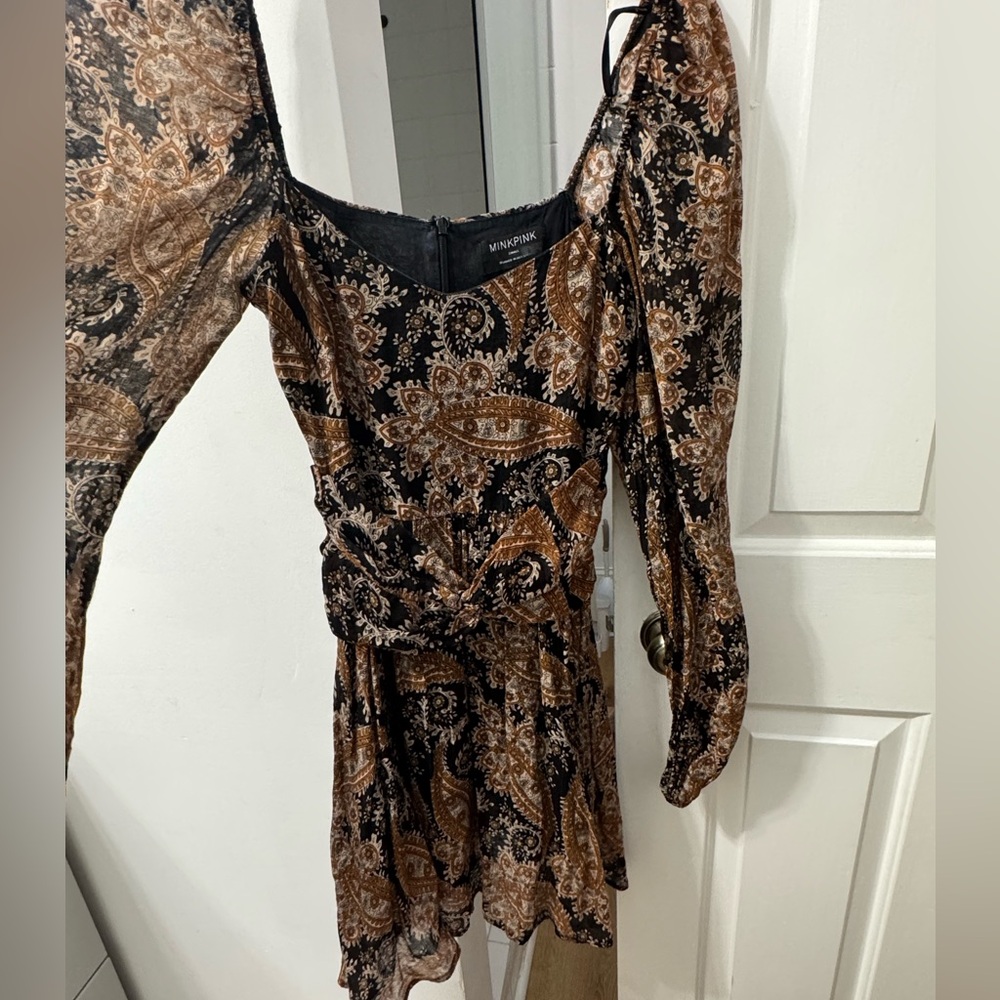 MINKPINK Black and Brown Paisley Long Sleeve Dress